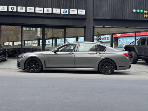 BMW 7Series 750LI VIP Full option V8