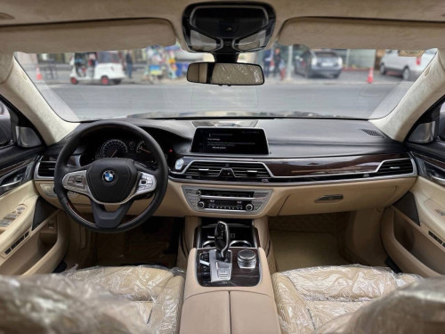 BMW 7Series 750LI VIP Full option V8