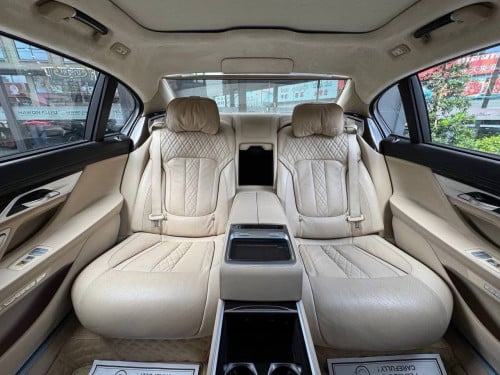 BMW 7Series 750LI VIP Full option V8