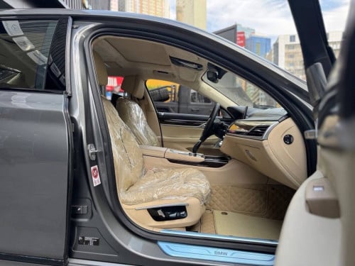BMW 7Series 750LI VIP Full option V8