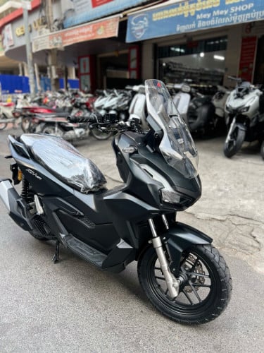 Honda ADV 2023 160cc4480$ឆាតជាមួយហាងផ្ទាល់ 💌👉 https://t.me/senghengmotor090