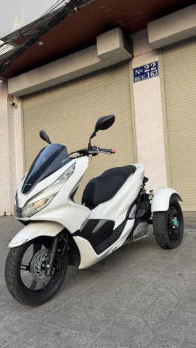 Honda pcxកង់បី