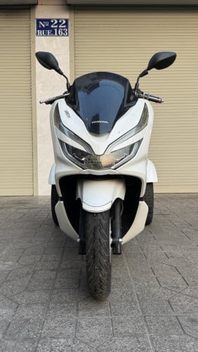 Honda pcxកង់បី