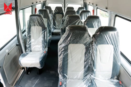 JMC Touring ស៊េរីឆ្នាំ 2025 Minivan 15កៅអីខាងក្នុងធំទូលាយ