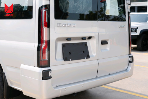 JMC Touring ស៊េរីឆ្នាំ 2025 Minivan 15កៅអីខាងក្នុងធំទូលាយ