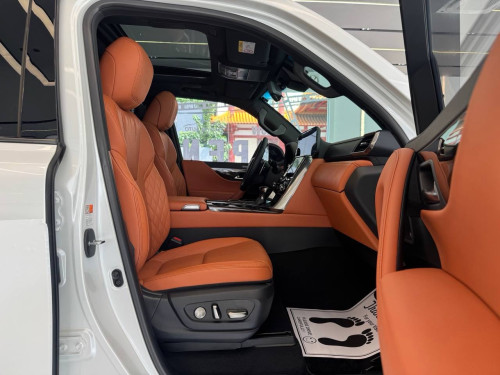 Lexus LX600 VIP KURO 2024