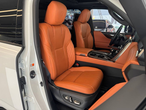 Lexus LX600 VIP KURO 2024