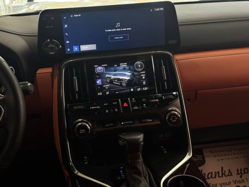 Lexus LX600 VIP KURO 2024