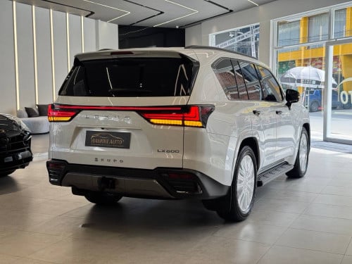 Lexus LX600 VIP KURO 2024