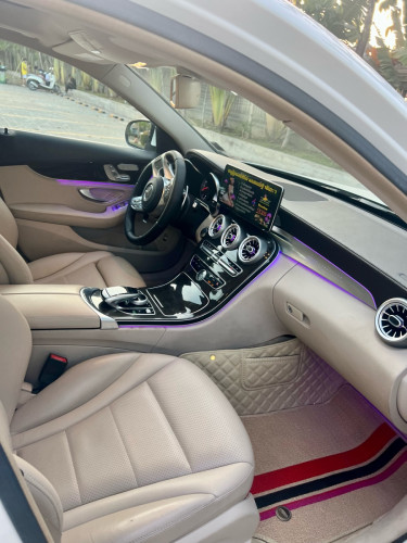 Mercedes C 300 up63s