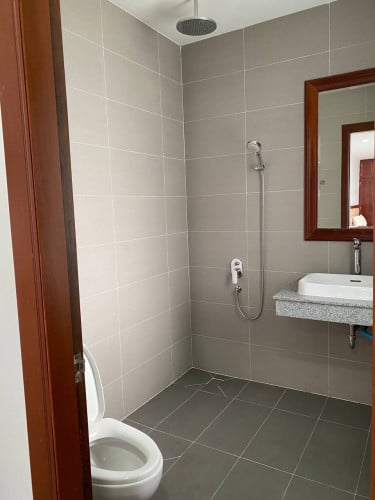Modern 2-Bedroom Apartment for Rent in Basak, Basak 高品质两居室公寓出租