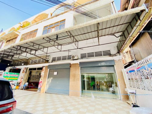 Nice Shop Good Location For Rent In Phsar Depos3 Good For All Business