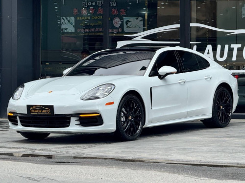 Porsche Panamera 4S 2017 ថ្មីខ្លាំង