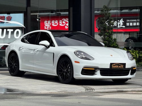 Porsche Panamera 4S 2017 ថ្មីខ្លាំង