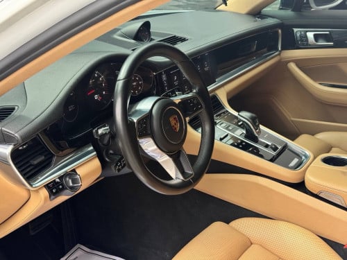 Porsche Panamera 4S 2017 ថ្មីខ្លាំង