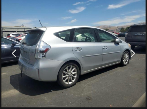 Prius V Option5 2012
