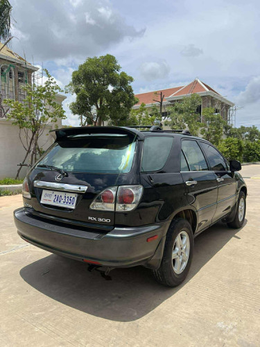 Rx300ខ្មៅ​ 01​ ប៉ុង1​ ថ្មី​ណាស់💎💎💎