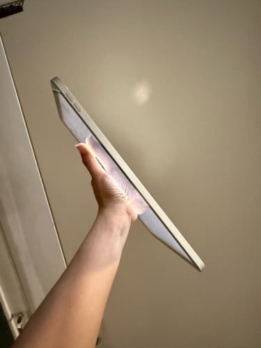 Sell iPad 10th 11-inch Scan 99% iCloud Hello