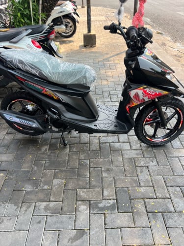 Suzuki nex cross 026