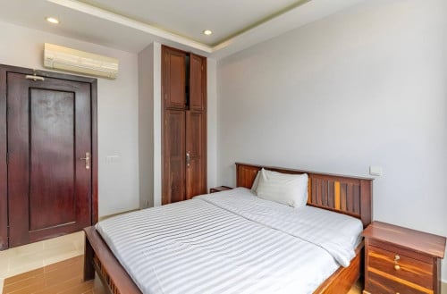 WESTERN THREE BEDROOM FOR RENT-TOUL TOMPOUNG🍀