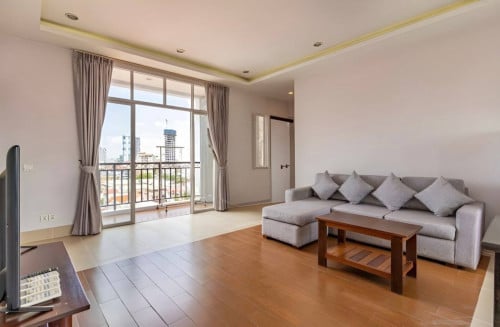 WESTERN THREE BEDROOM FOR RENT-TOUL TOMPOUNG🍀
