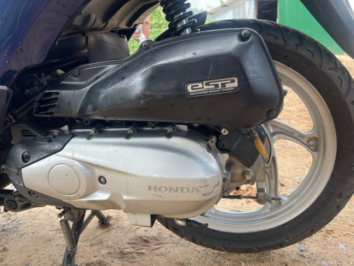 Vision 017 ម៉ូតូដីវៀតណាម