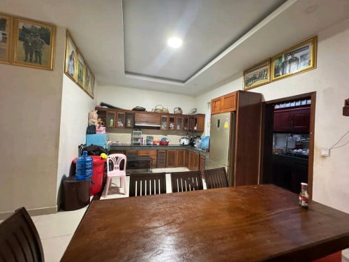 វីឡាភ្លោះធូៗជាងទីផ្សារ