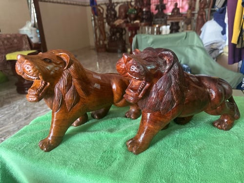 ធ្នង់ចាស់ឆ្នាំ