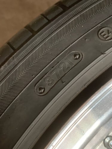 យ៉ាន់នឹងសំបក BBS លក់បងៗ