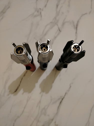 ដែកកេះពហុមុខងារ multiple lighter
