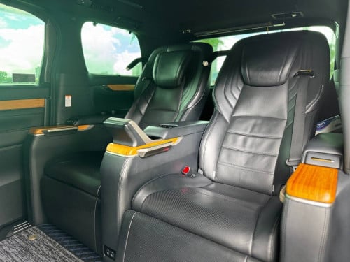 Alphard 018 ឡើង LM022 ជួល