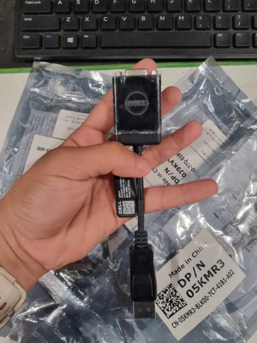 DP port - VGA adapter