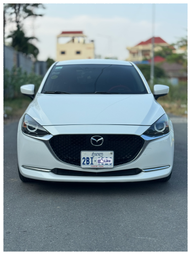 Mazda2
