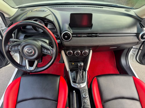 Mazda2
