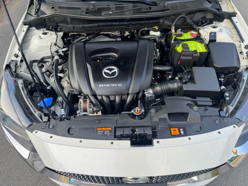 Mazda2
