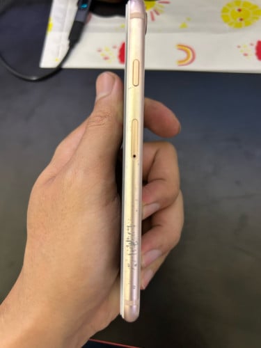 Sale IPhone 8 64Gb 30$ដាច់