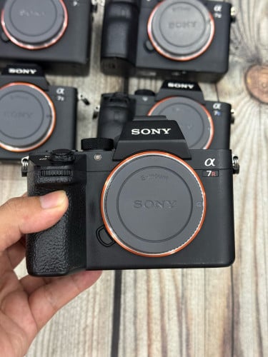 Sony A7R3 body 95%