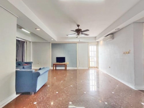 St 2004 | Two bedrooms condo for rent near CIA High School
