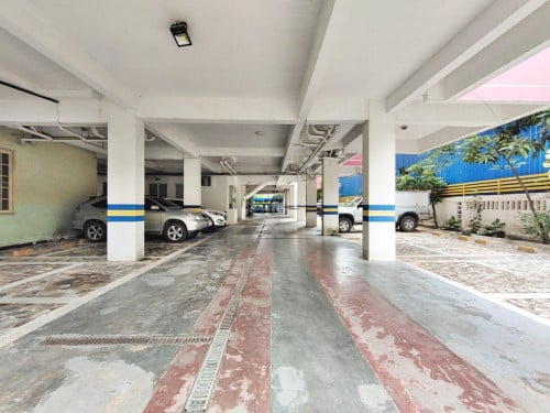 St 2004 | Two bedrooms condo for rent near CIA High School