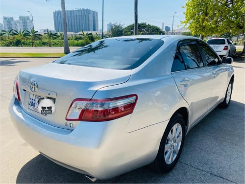 TOYOTA CAMRY HYBRID