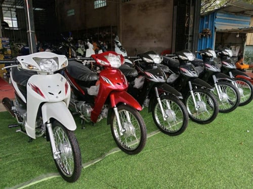 wave 026 ថ្មីកេះ តម្លៃ850$ បងប្អូនចង់ ទិញដាច់ វ៉ៃដូរ បង់រំលោះបាន