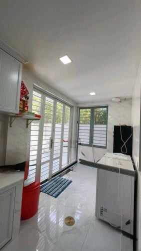 ផ្ទះវីឡាលក់នៅ បុរី ប៉េងហួតបឹងស្នោរ