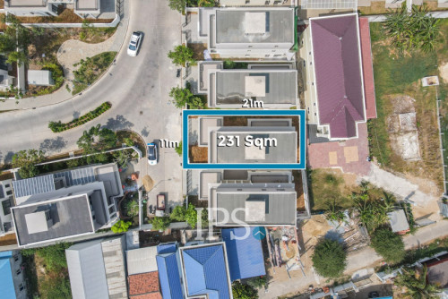 ❗️លក់បន្ទាន់❗️វីឡាខ្លឹម 4 បន្ទប់គេងនៅបុរីចន្ទគីរី -​📍ព្រែកកំពឹស​, ភ្នំពេញ