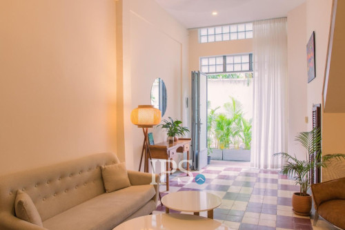 #FORSALE Stylish 3-Bedroom Townhouse✨-📍Chakto Mukh, Phnom Penh