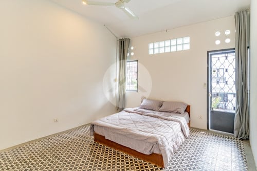 #FORSALE Stylish 3-Bedroom Townhouse✨-📍Chakto Mukh, Phnom Penh