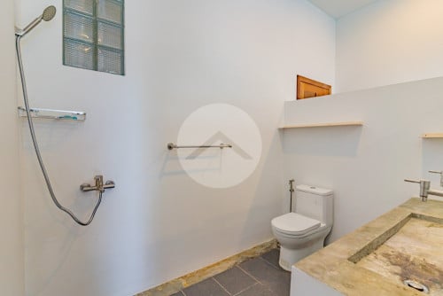 #FORSALE Stylish 3-Bedroom Townhouse✨-📍Chakto Mukh, Phnom Penh