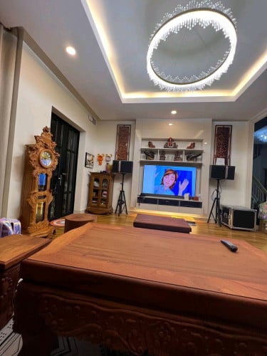 #វីឡាកូនកាត់  LA   ក្នុងបុរីប៉េង ហួតបឹងស្នោរ