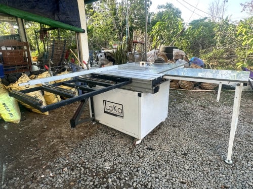 ម៉ាស៊ីនកាត់ឈឺPVC លក់ !