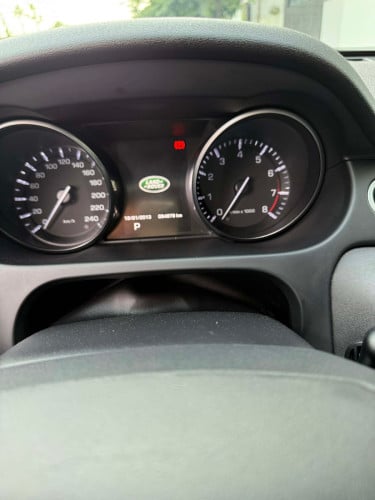 Rang Rover Discovery Sports 2015សាំង:18800$
