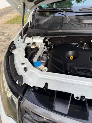 Rang Rover Discovery Sports 2015សាំង:18800$